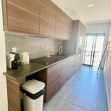 Pontinha Exclusive House 招待所 法鲁区