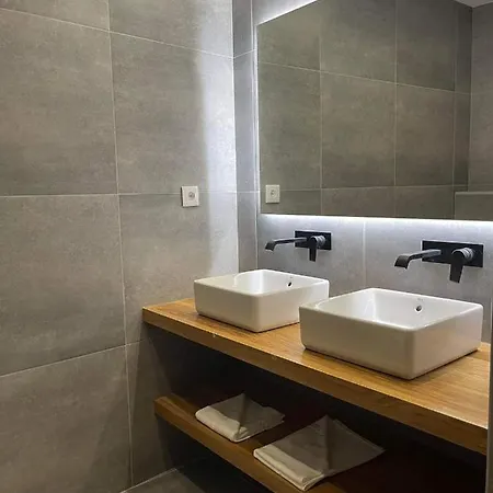 게스트하우스 Pontinha Exclusive House