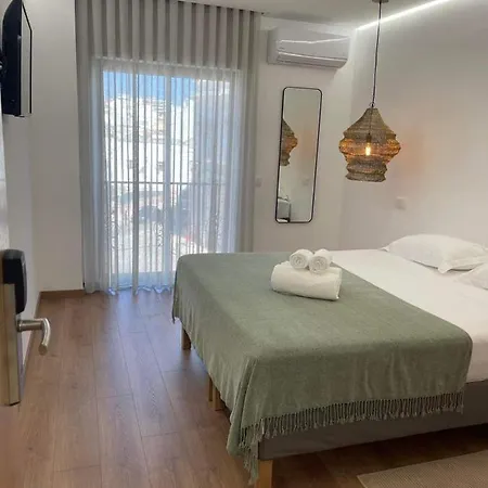 게스트하우스 Pontinha Exclusive House